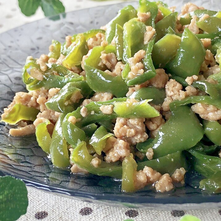 ご飯がモリモリ進む！ピーマンとひき肉の甘辛炒め